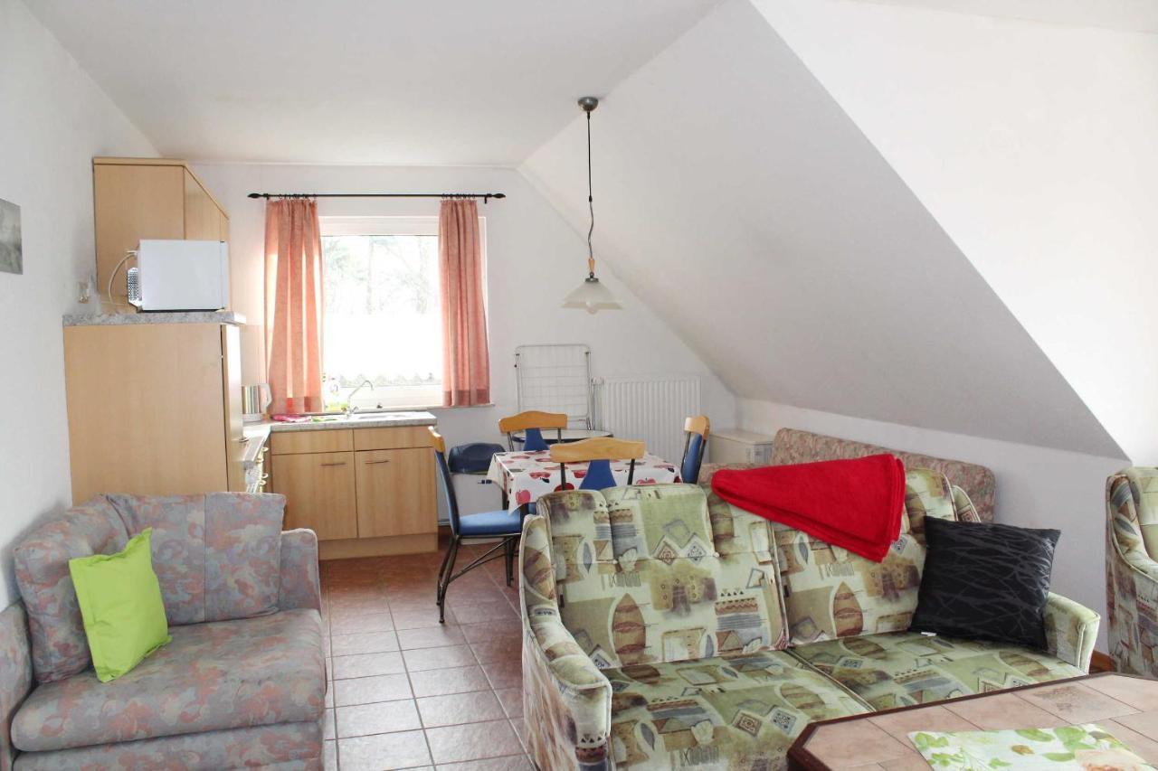 Ferienwohnungen Familie Piel Lutow Exterior foto