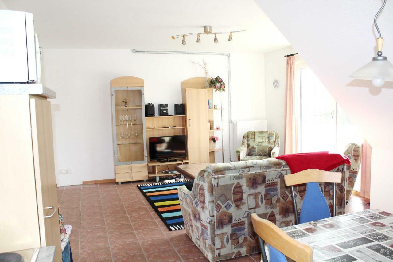 Ferienwohnungen Familie Piel Lutow Exterior foto